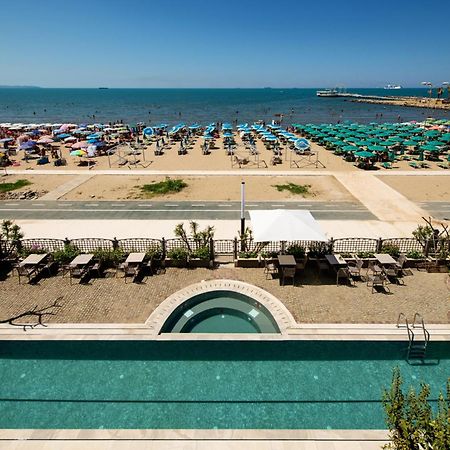 Hotel Vila 11 Дуррес Экстерьер фото